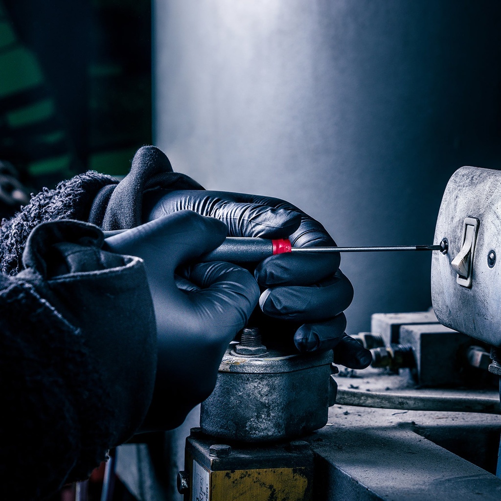Handske nitril kem sv. XL 100/