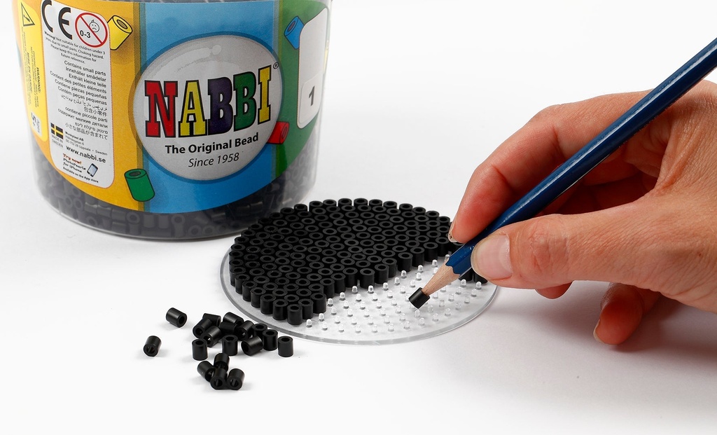 Pärlor Nabbi svart 6000/fp